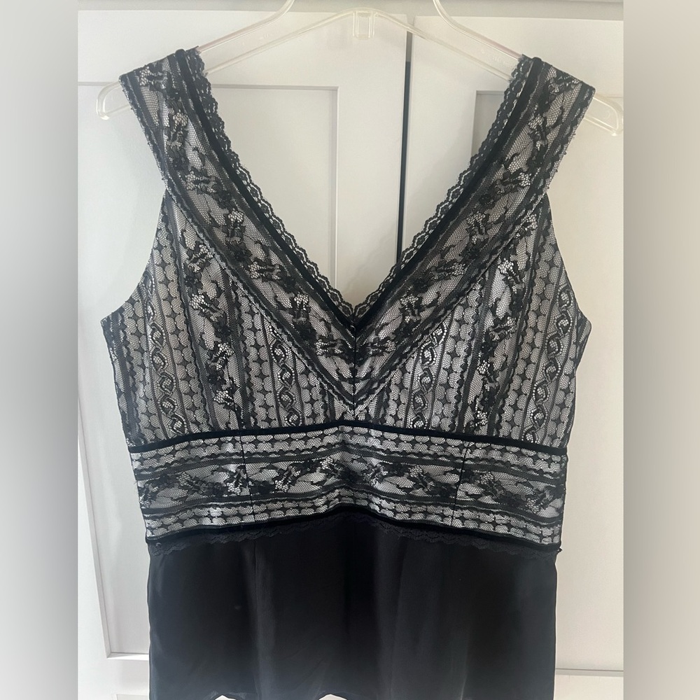 Ann Taylor Elegant Black Lace Women's Top size 12